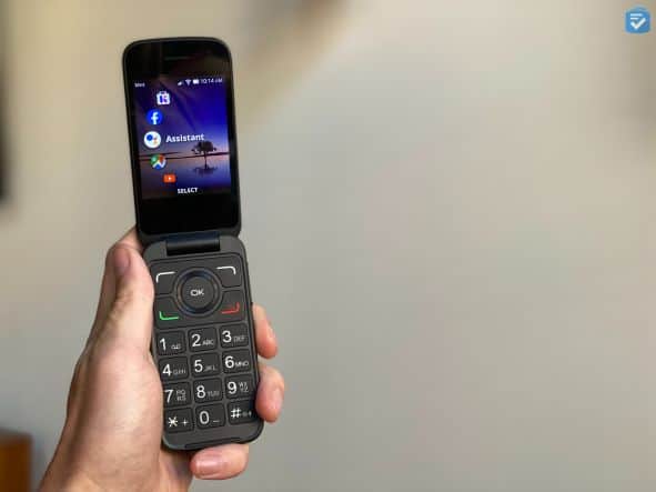 Teken een foto Wees Executie Alcatel Flip Phone Review 2023 | TheSeniorList.com